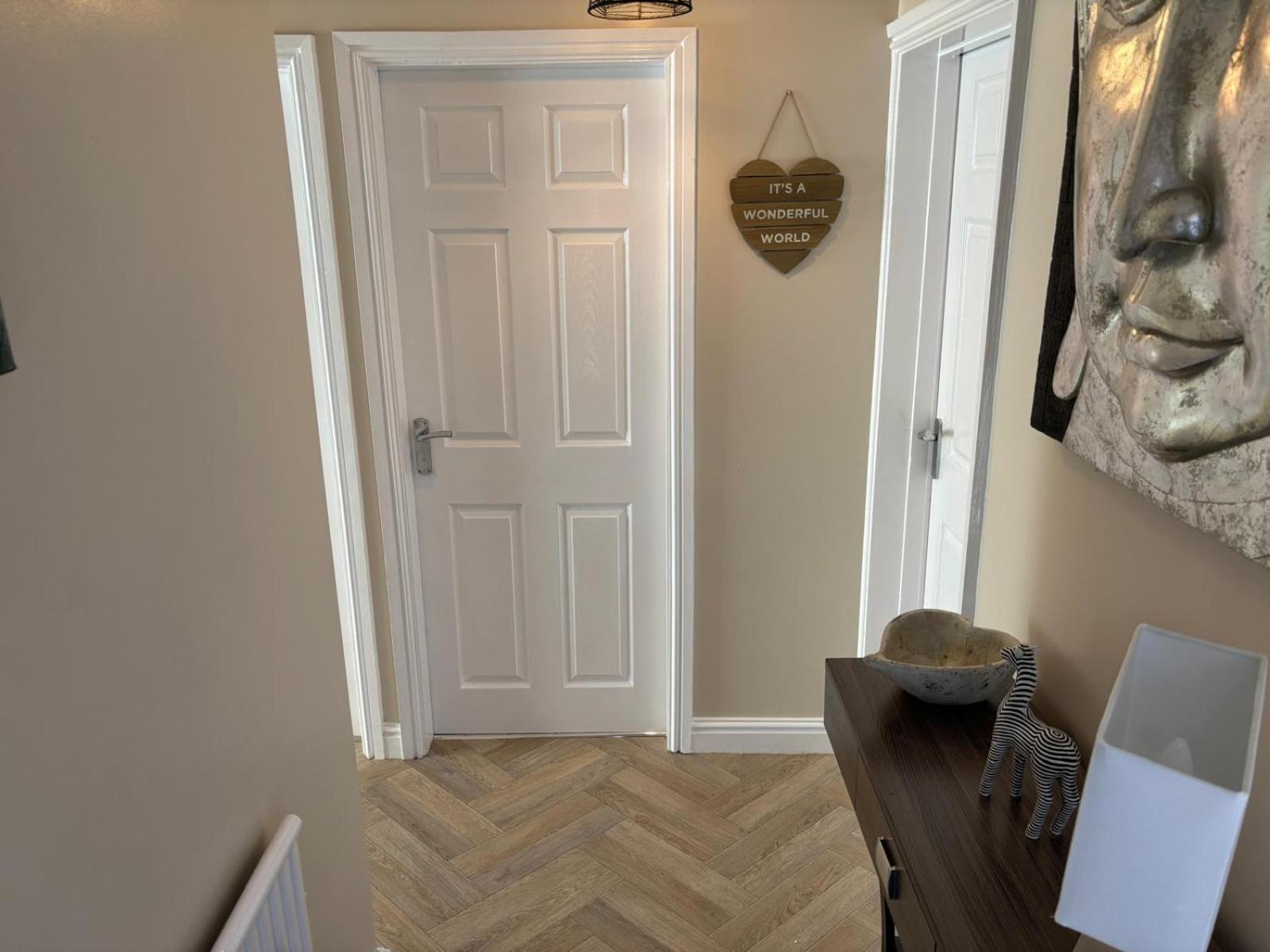 Bungalow-2bed-1bath-petfriendly-parking Skegness